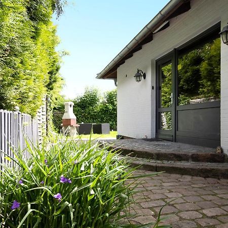 Uhses Ferienwohnung Хайде Екстериор снимка